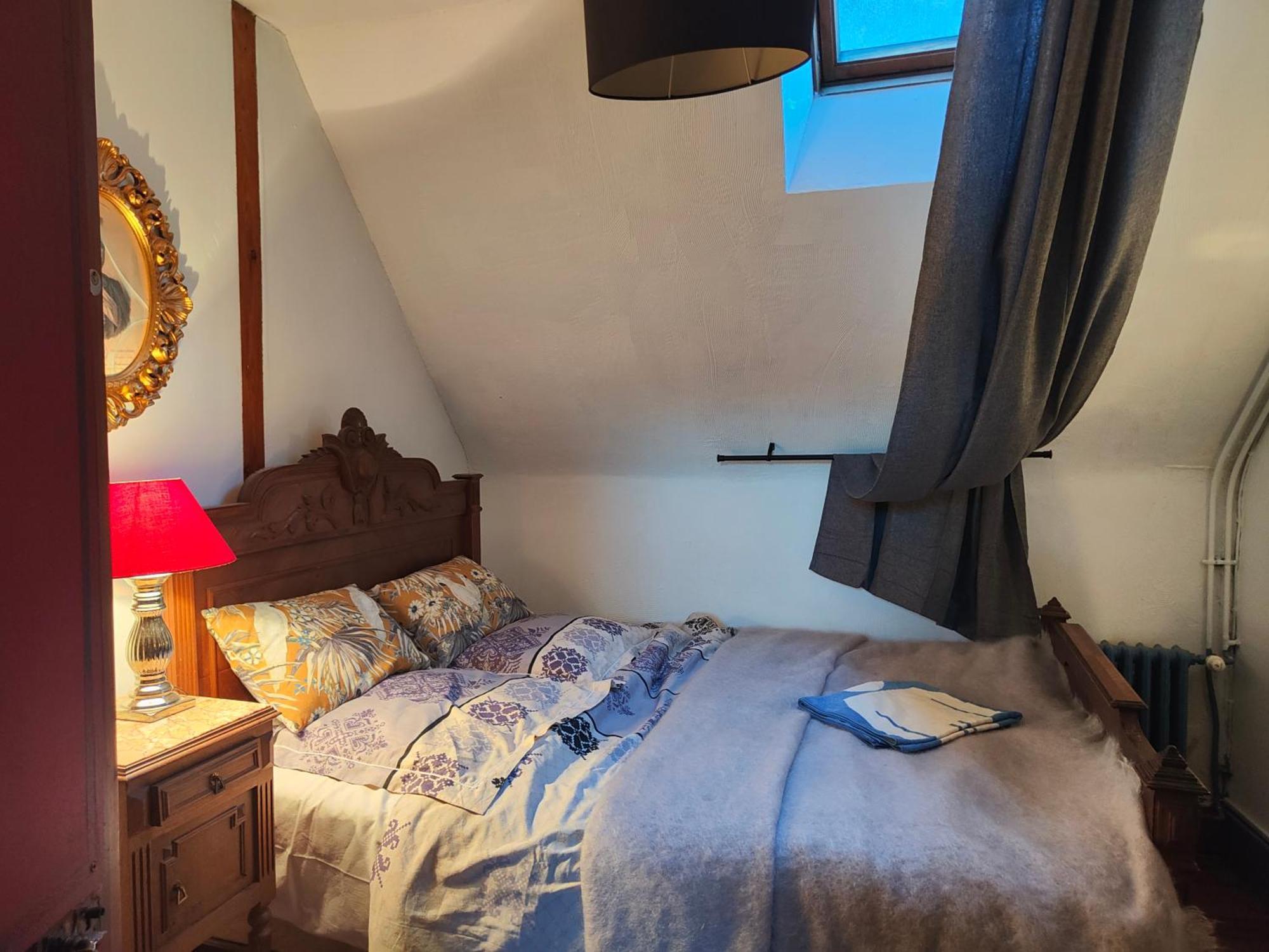 La Taniere Des Tanneries Bed and Breakfast Tonnerre Exteriör bild
